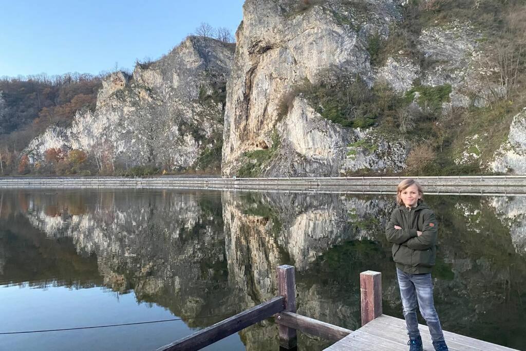 Vikarti Stay, A Lovely House With Incredible View Динант Екстериор снимка