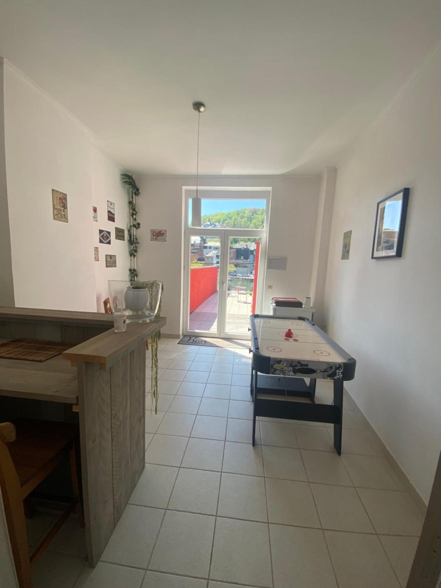 Vikarti Stay, A Lovely House With Incredible View Динант Екстериор снимка